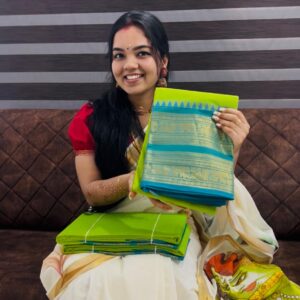 Handloom Pachapayar & Sea Green Kanchi Cotton Saree